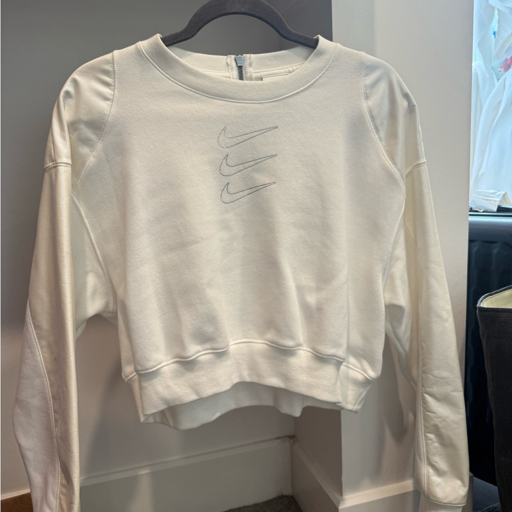 Nike Women's White Sweatshirt with Logo